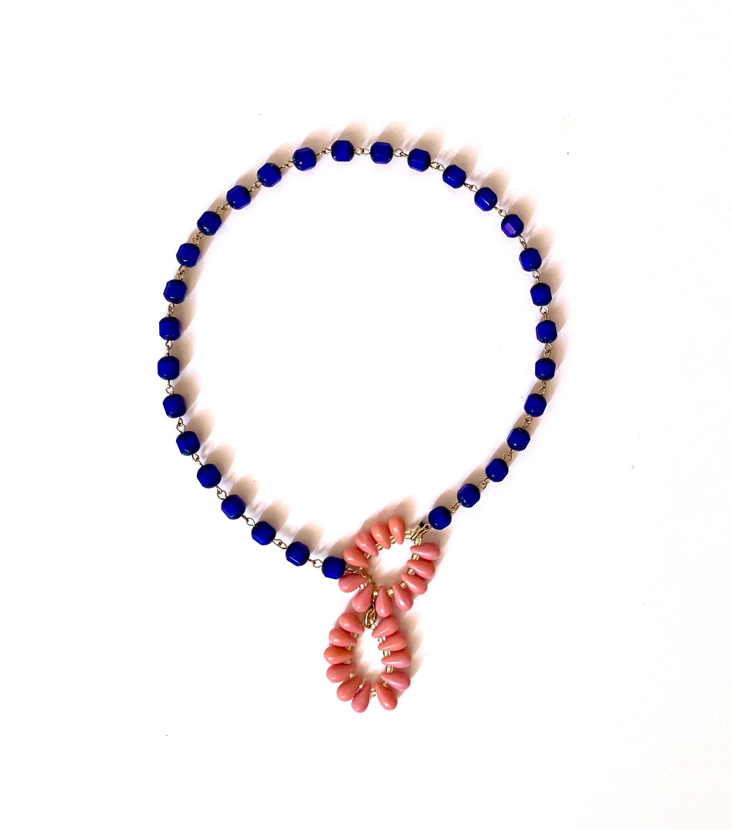COLLAR ORQUÍDEA AZUL