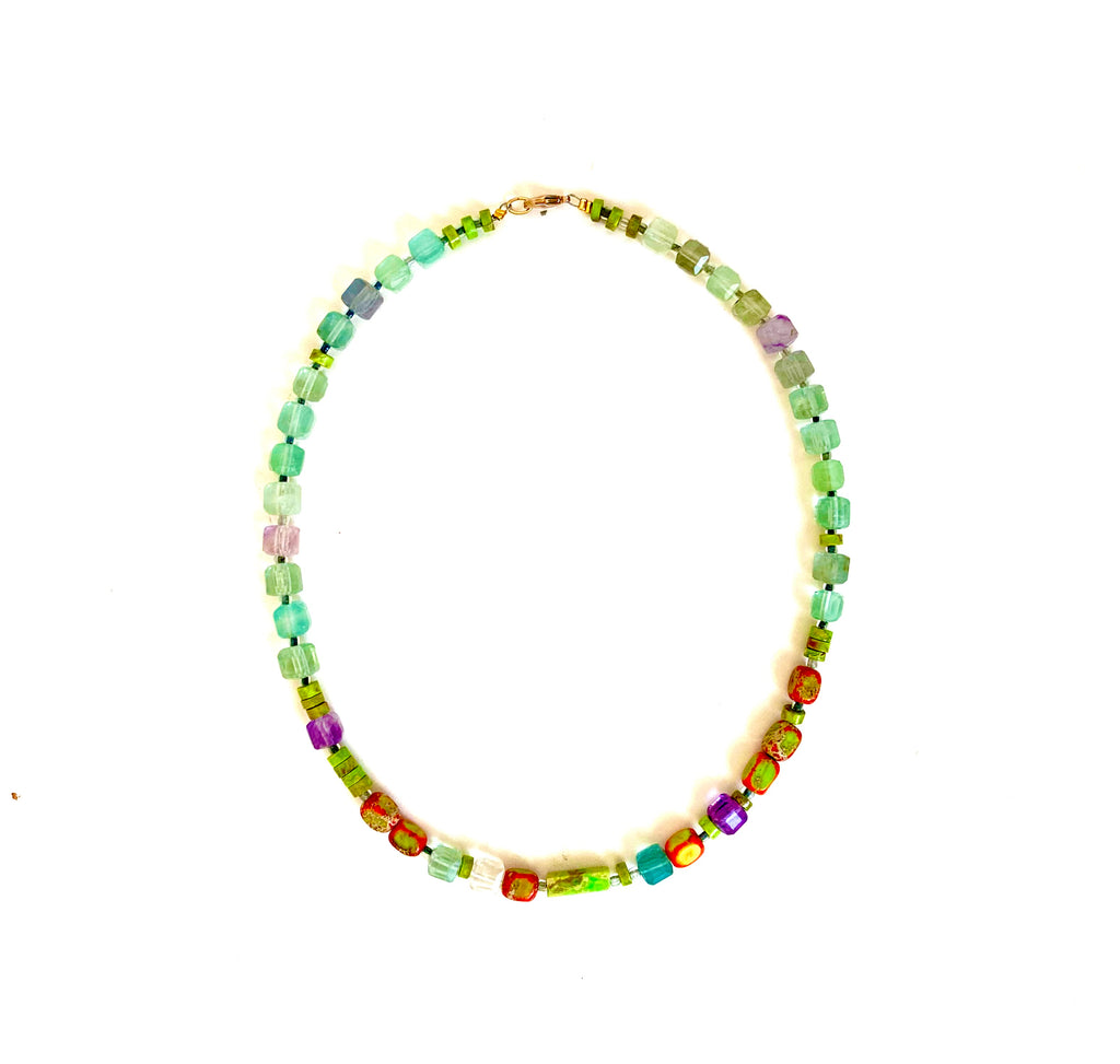 COLLAR BAHARI