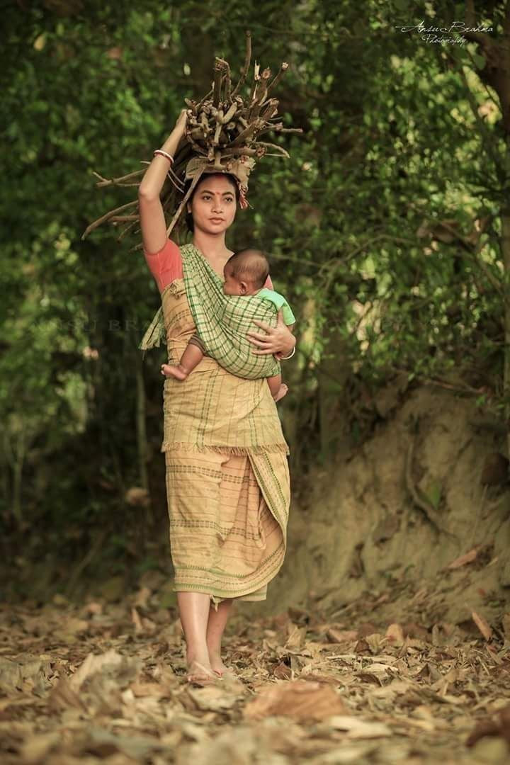 RAÍCES DE LA MADRE TIERRA