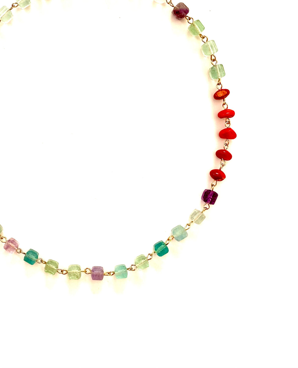 Luz en Herbario Artist Necklace