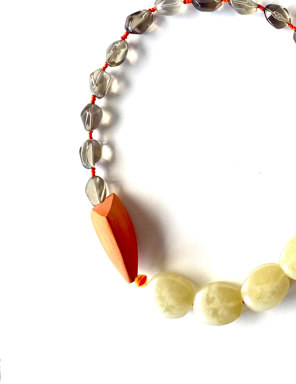 COLLAR AHUMADO